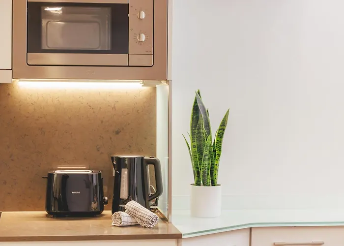 Bravissimo Hortes, 3-Bedroom Centre Apartment