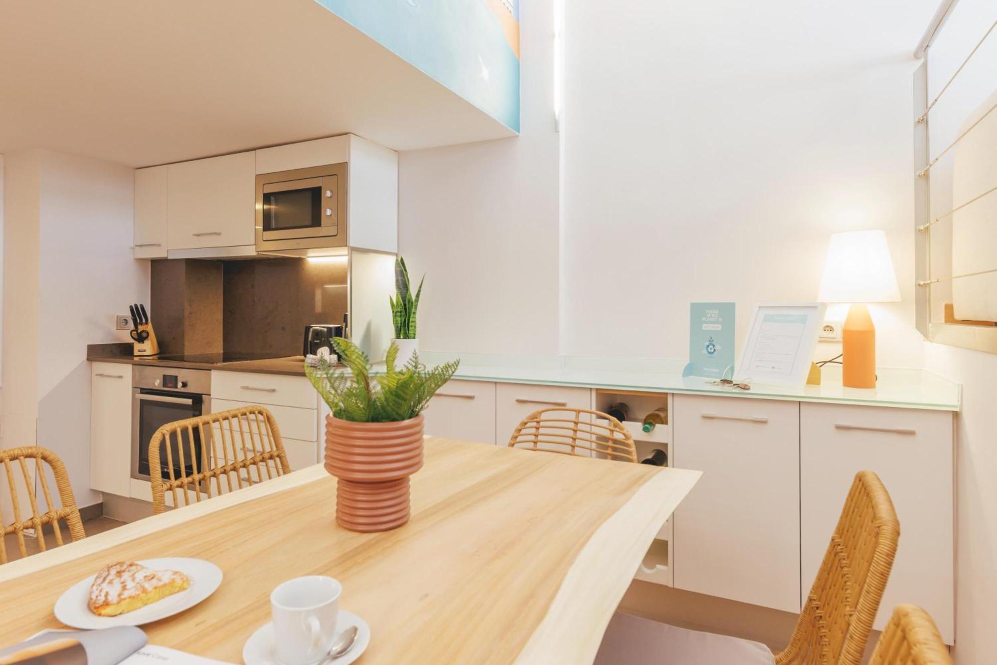 Bravissimo Hortes, 3-bedroom Centre * Girona